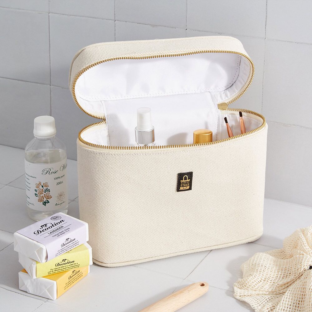 piccolo vanity case di lusso in tessuto naturale piccolo vanity case di lusso in tessuto naturale