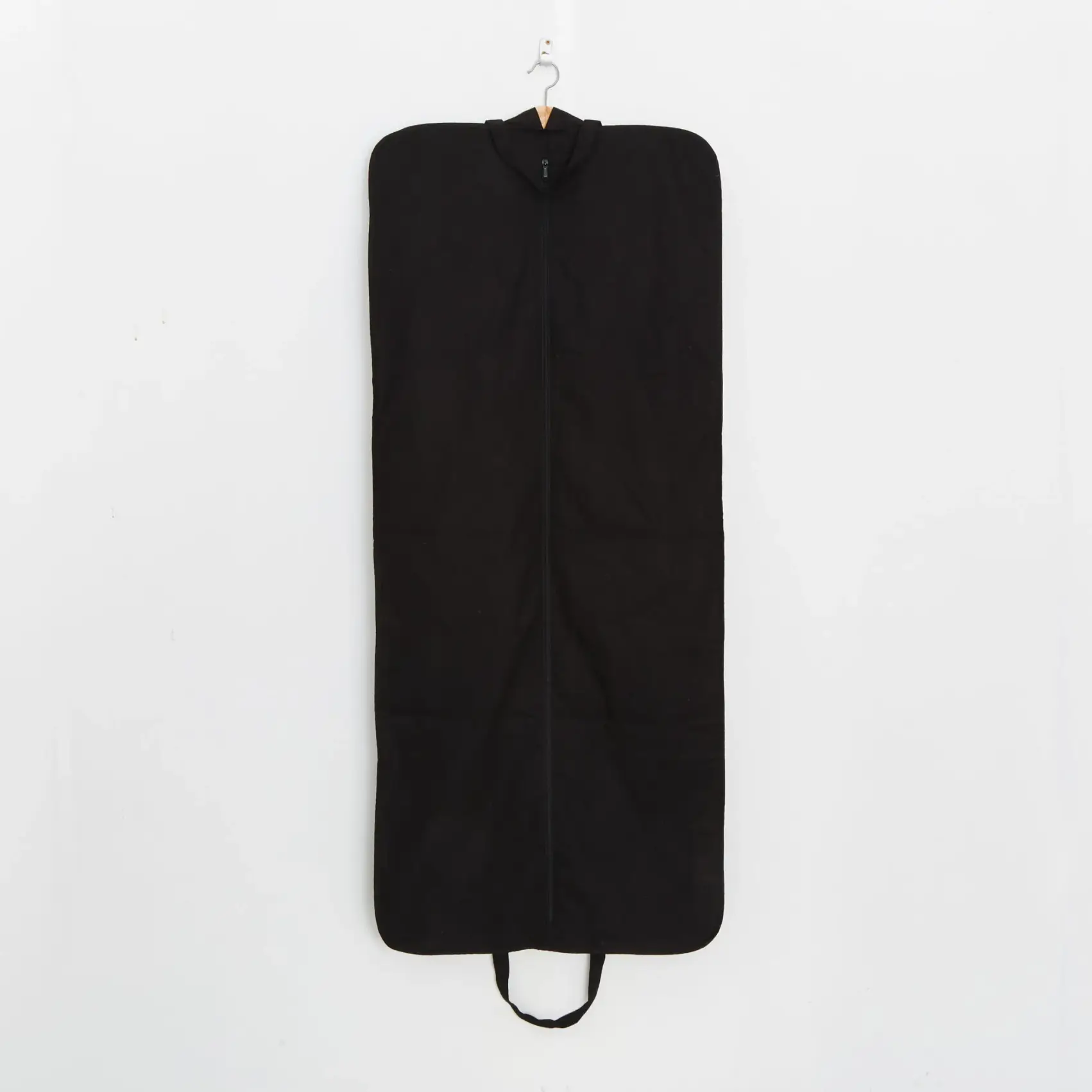 Custom Made Suit Carrier in Cotton2 Custom Made Suit Carrier in Cotton2 scaled