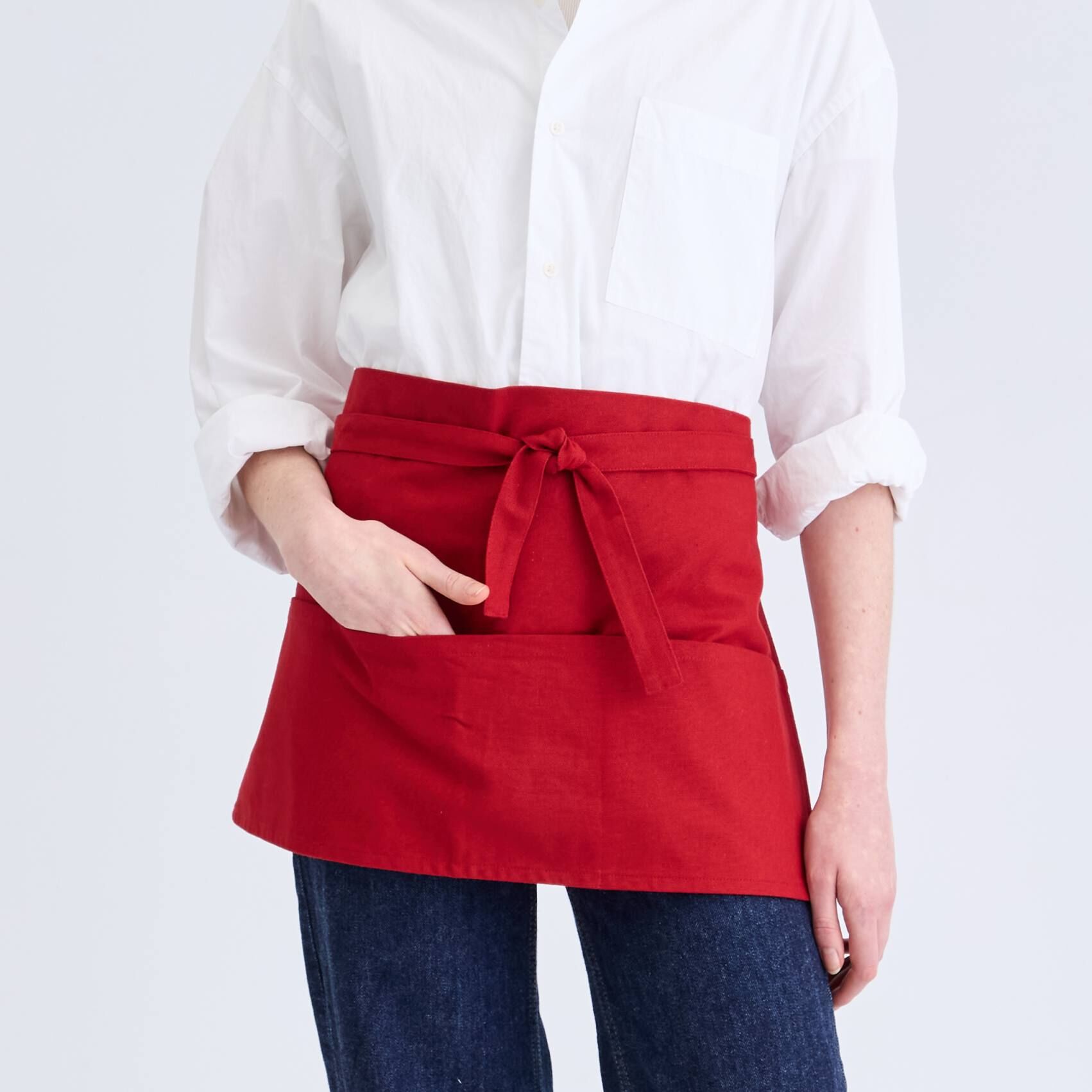 Waisted Bar Short Apron to Personalise1 Waisted Bar Short Apron to Personalise1 scaled